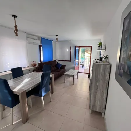 Con Terraza En San Juan Playa Apartment