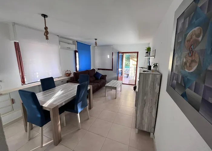 Con Terraza En San Juan Playa דירה